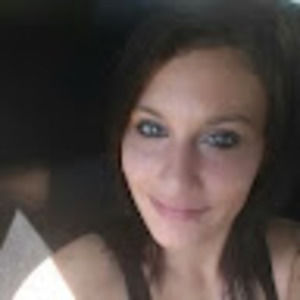 Meet your Posher, Denyce